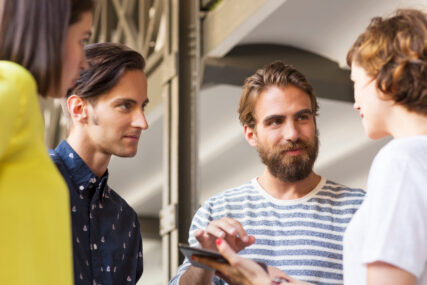 Compétences en santé dans des contextes difficiles